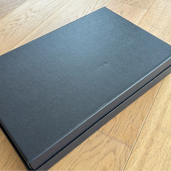 Prada Shirt / Sweater Box - Picture 8 of 10